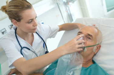 Managing Chronic Respiratory Conditions with Portable Oxygen Devices